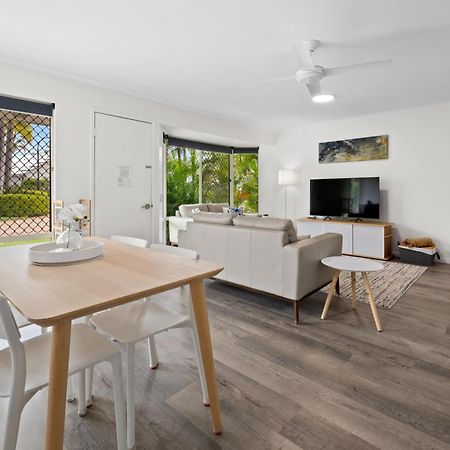 2 Bedroom Villa In Tropical Resort Noosaville Exterior photo
